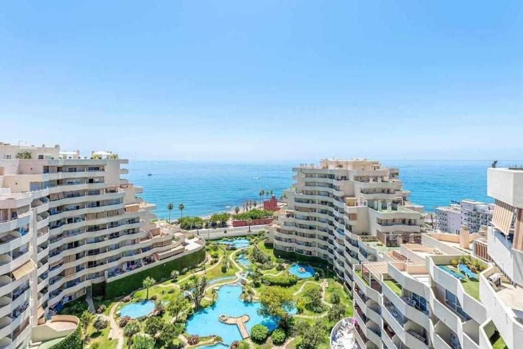 Benalbeach Apartamento Con Vistas Maravillosas Málaga Exterior foto